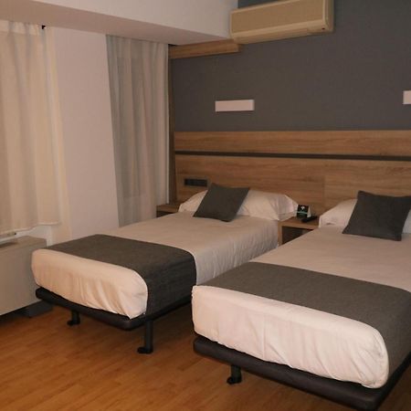 Hostal Alda Palencia Plaza ภายนอก รูปภาพ