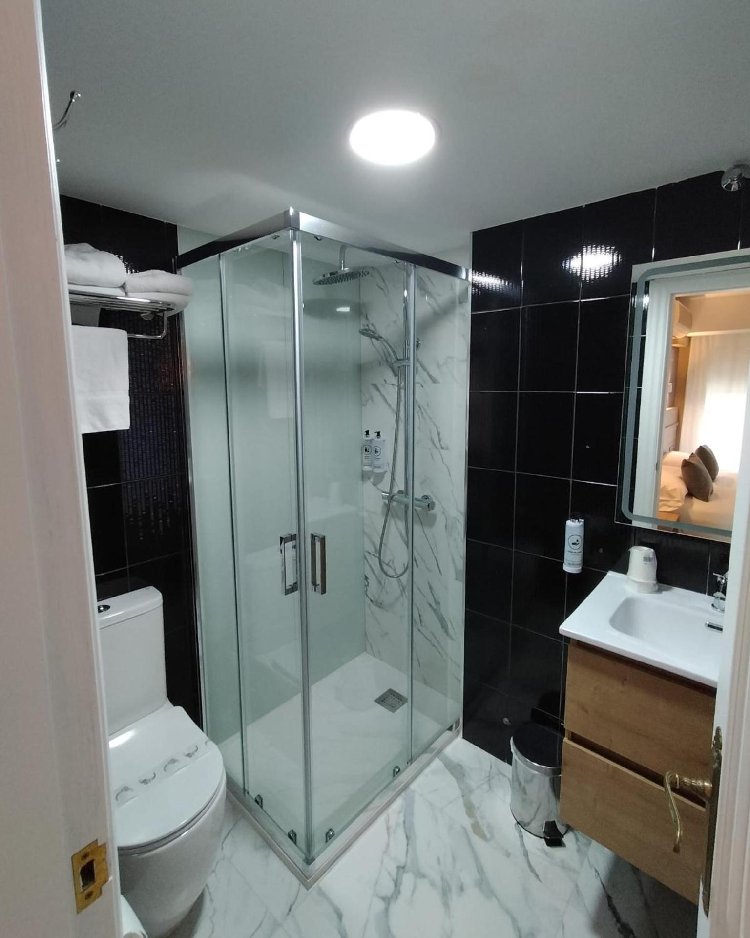 Hostal Alda Palencia Plaza ภายนอก รูปภาพ