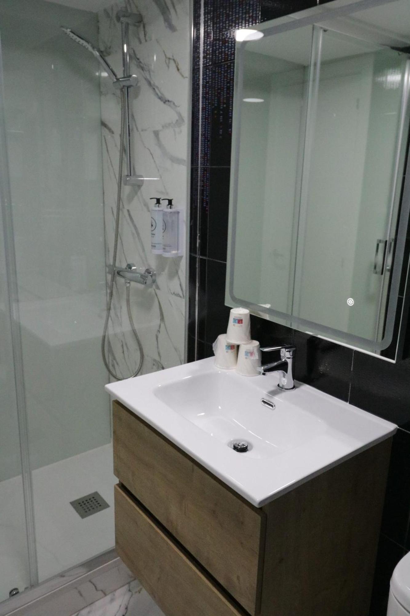Hostal Alda Palencia Plaza ภายนอก รูปภาพ