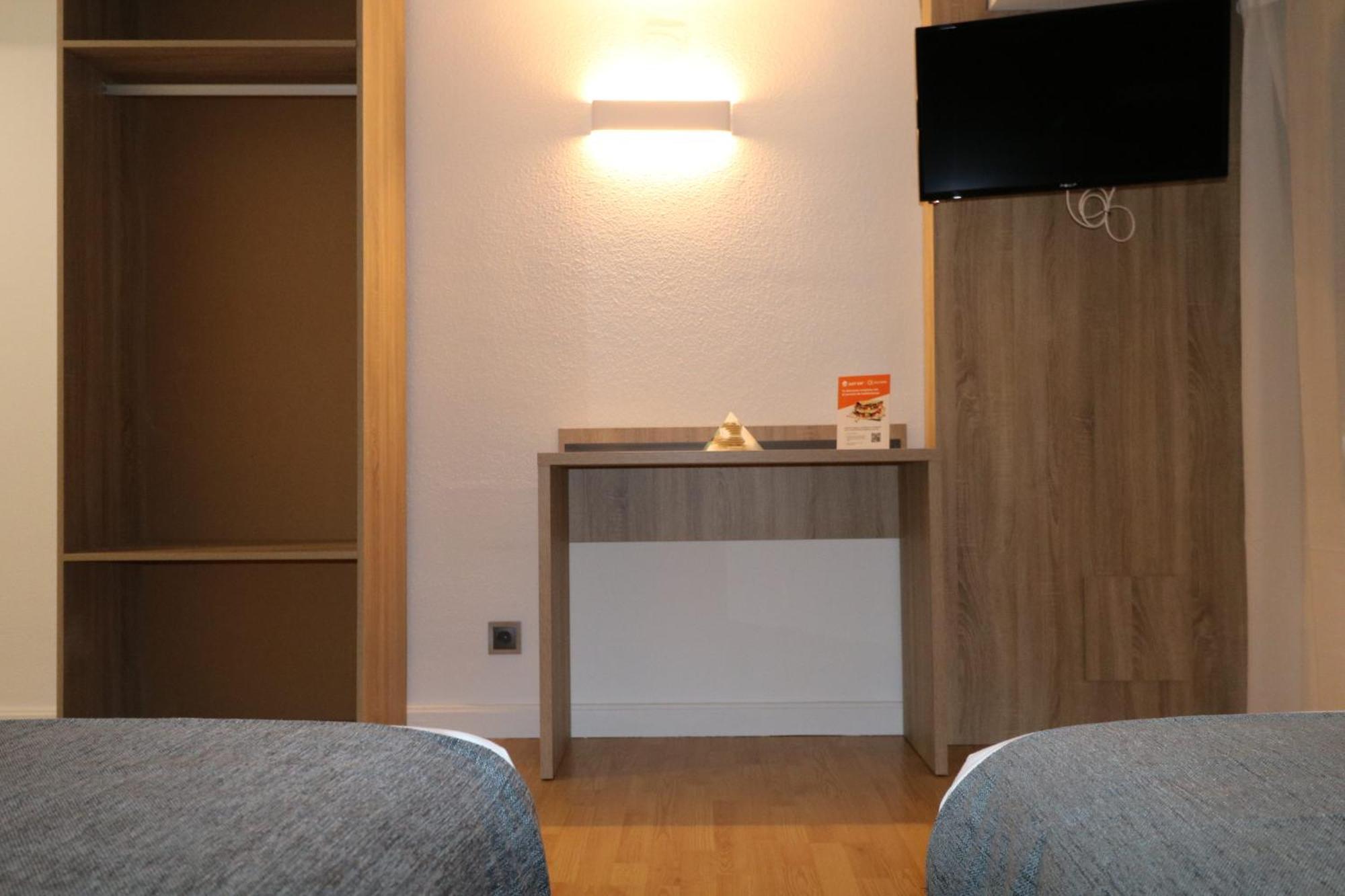 Hostal Alda Palencia Plaza ภายนอก รูปภาพ