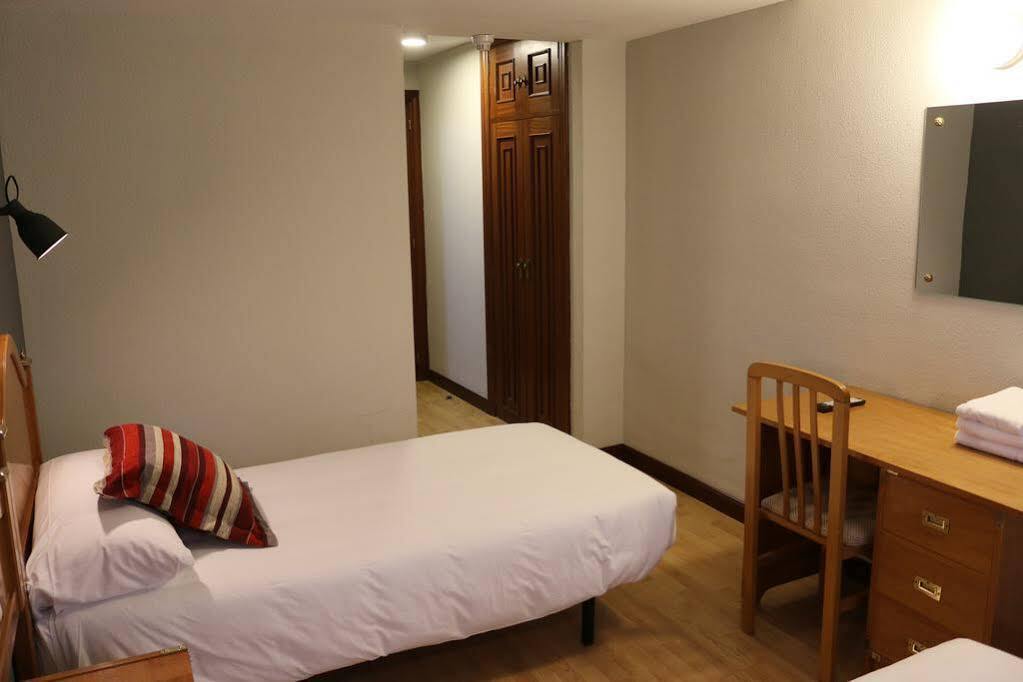 Hostal Alda Palencia Plaza ภายนอก รูปภาพ